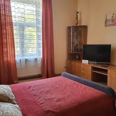 Near St. Elizabeth Church Appartamento